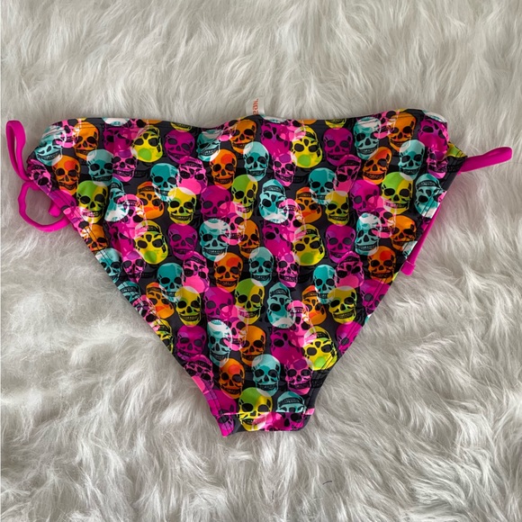 NWOT Inmocean string bikini bottoms - Picture 2 of 3